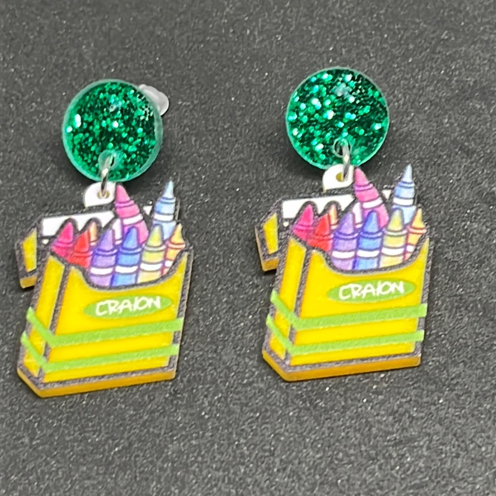 Earrings crayons teacher mom art‎